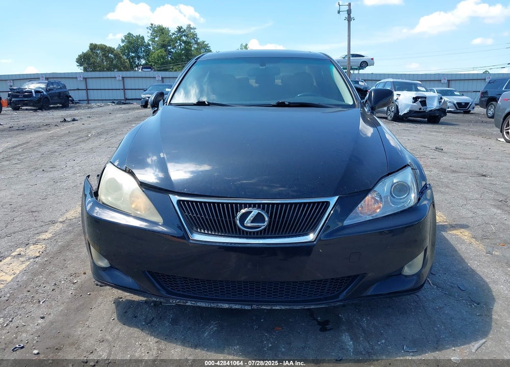 2008 LEXUS IS 250 VIN: JTHBK262682071760