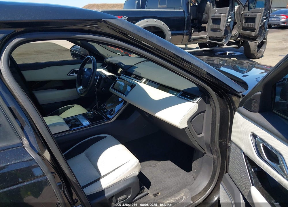 2018 LAND ROVER RANGE ROVER VELAR P380 SE R-DYNAMIC VIN: SALYL2RV5JA729880