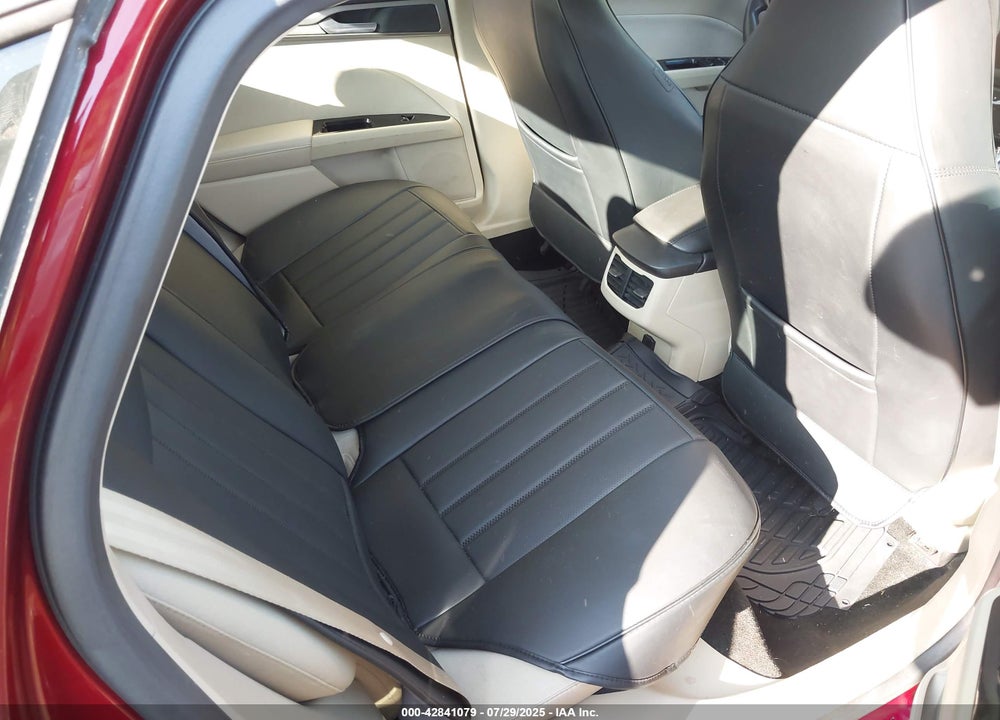 2013 FORD FUSION VIN: 3FA6P0H75DR210516