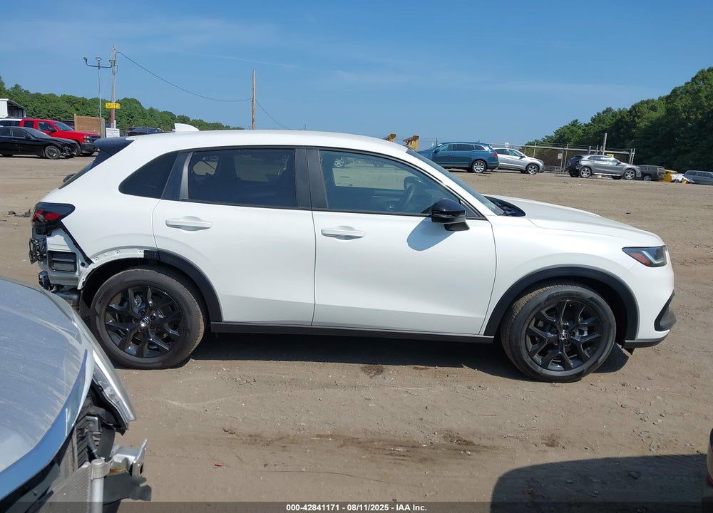 2025 HONDA HR-V VIN: 3CZRZ2H52SM788945