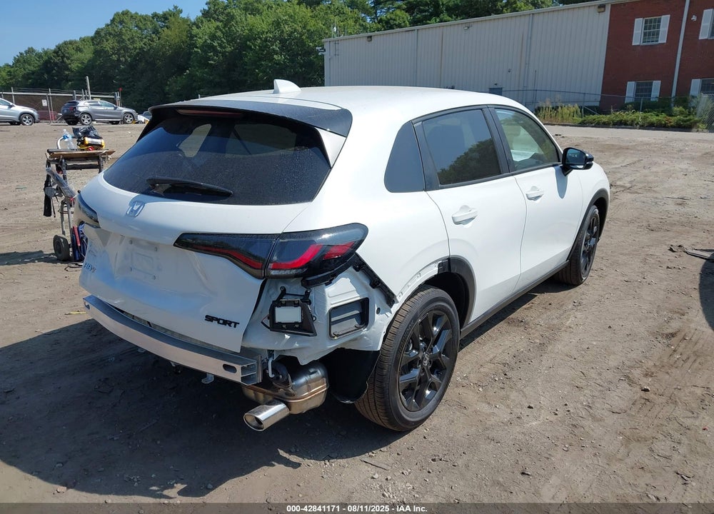 2025 HONDA HR-V VIN: 3CZRZ2H52SM788945