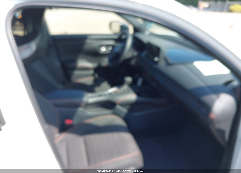 2025 HONDA HR-V VIN: 3CZRZ2H52SM788945