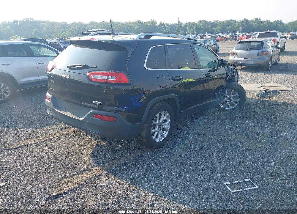2017 JEEP CHEROKEE LATITUDE 4X4 VIN: 1C4PJMCB6HW546956