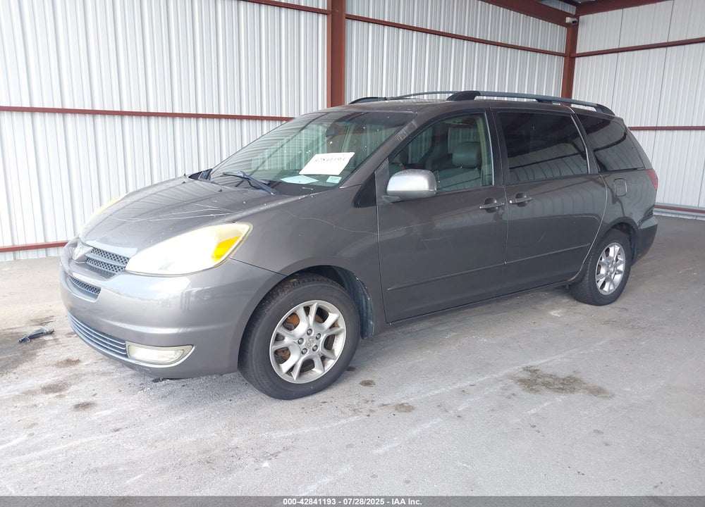 2004 TOYOTA SIENNA XLE VIN: 5TDZA22C34S158262