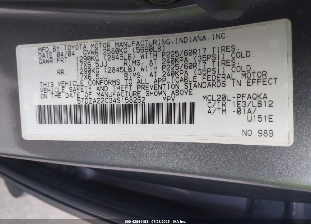 2004 TOYOTA SIENNA XLE VIN: 5TDZA22C34S158262
