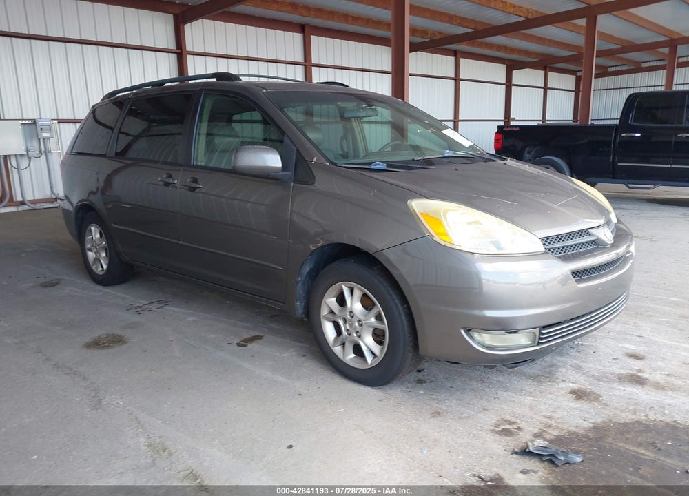 2004 TOYOTA SIENNA XLE VIN: 5TDZA22C34S158262