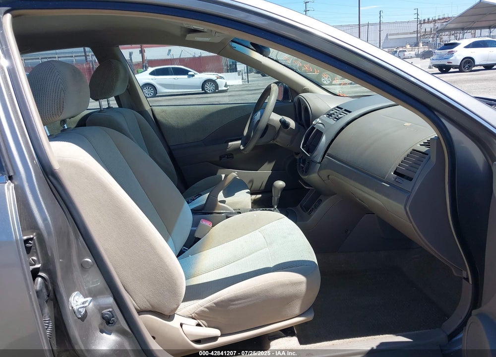 2002 NISSAN ALTIMA 2.5 S VIN: 1N4AL11D32C711248