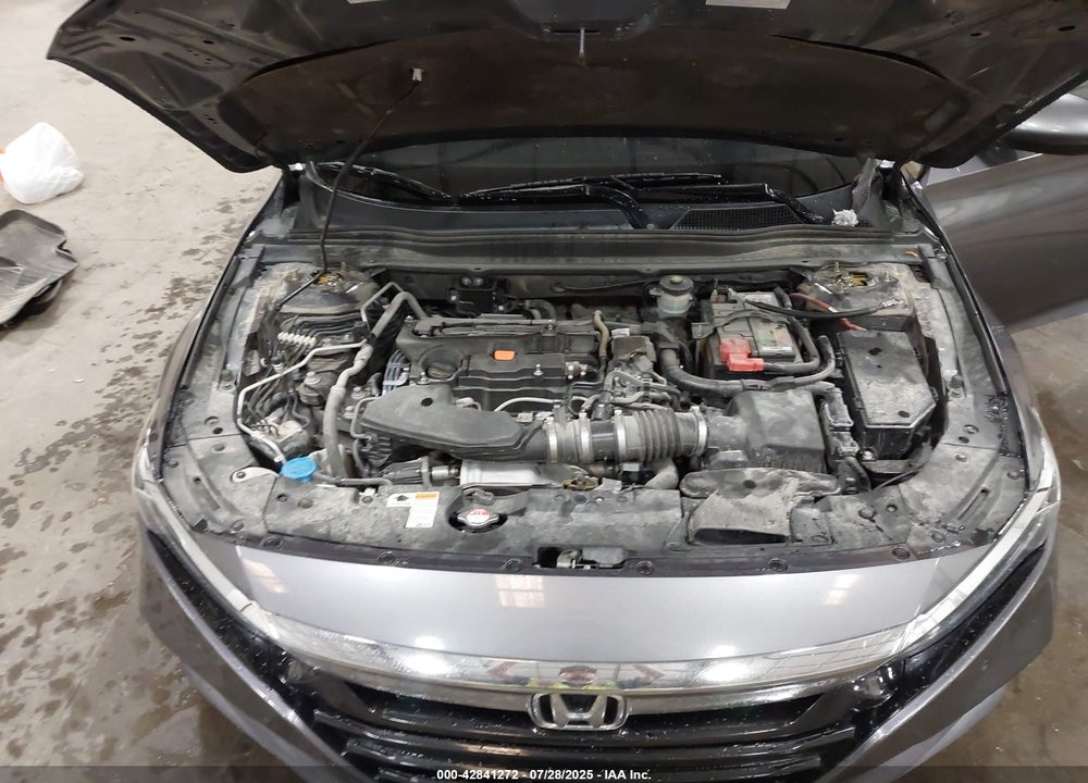 2018 HONDA ACCORD VIN: 1HGCV2F99JA000303