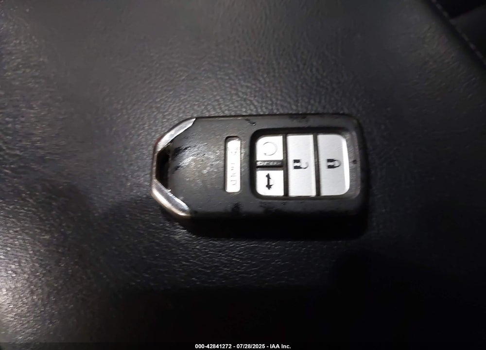 2018 HONDA ACCORD VIN: 1HGCV2F99JA000303