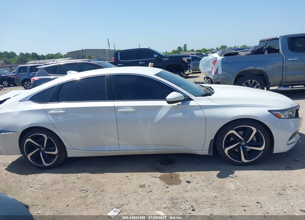2019 HONDA ACCORD VIN: 1HGCV1F33KA126471