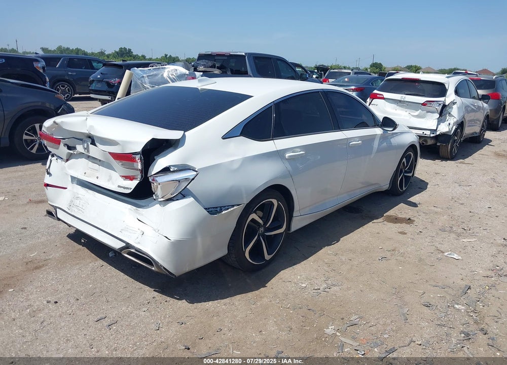 2019 HONDA ACCORD VIN: 1HGCV1F33KA126471