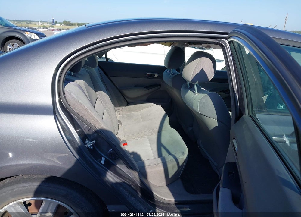 2010 HONDA CIVIC VIN: 19XFA1F54AE071596