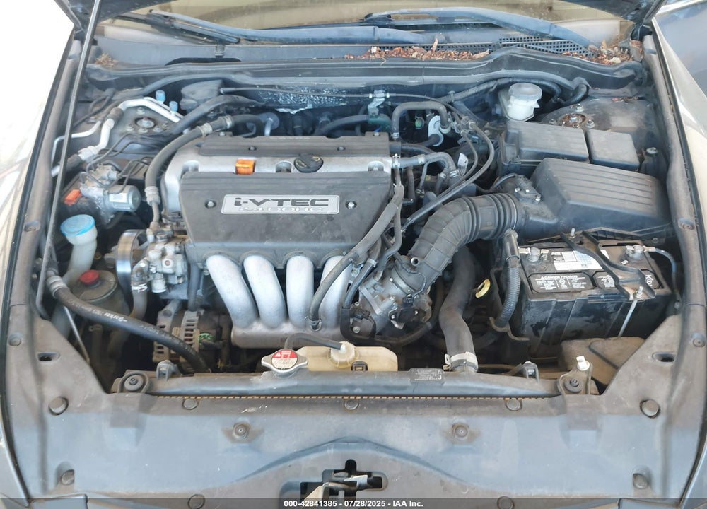 2005 HONDA ACCORD 2.4 EX VIN: 1HGCM567X5A176401