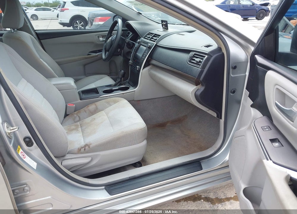 2017 TOYOTA CAMRY LE VIN: 4T1BF1FK6HU696322