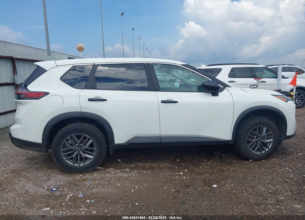 2024 NISSAN ROGUE VIN: 5N1BT3AA3RC759483