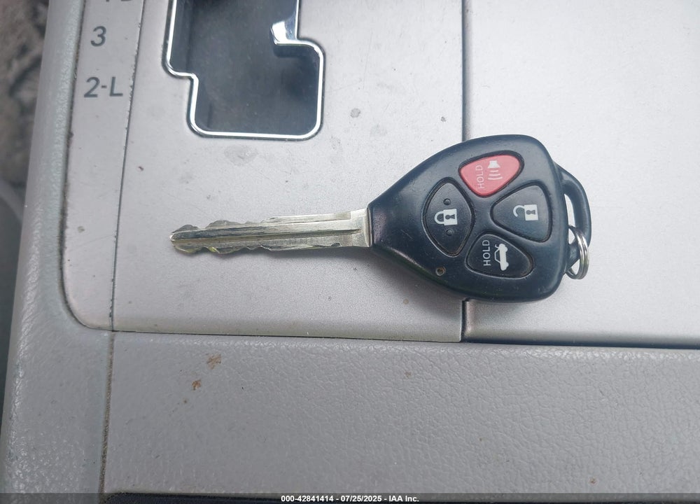 2009 TOYOTA CAMRY VIN: 4T4BE46K89R104480