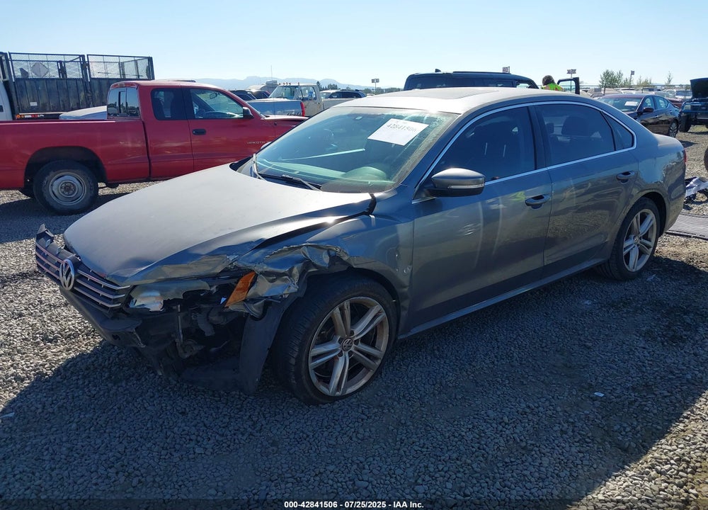2015 VOLKSWAGEN PASSAT 2.0L TDI SE VIN: 1VWBV7A36FC051146