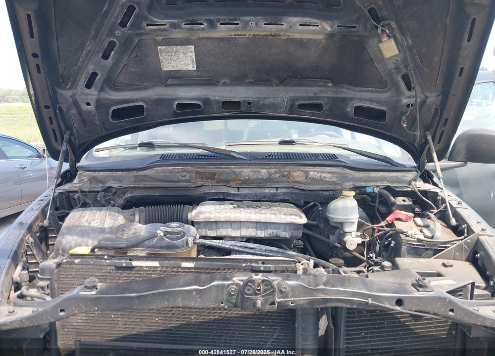 2002 DODGE RAM 1500 VIN: 1D7HU18N32S712058
