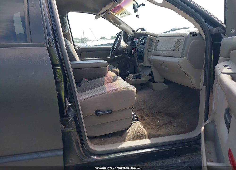 2002 DODGE RAM 1500 VIN: 1D7HU18N32S712058