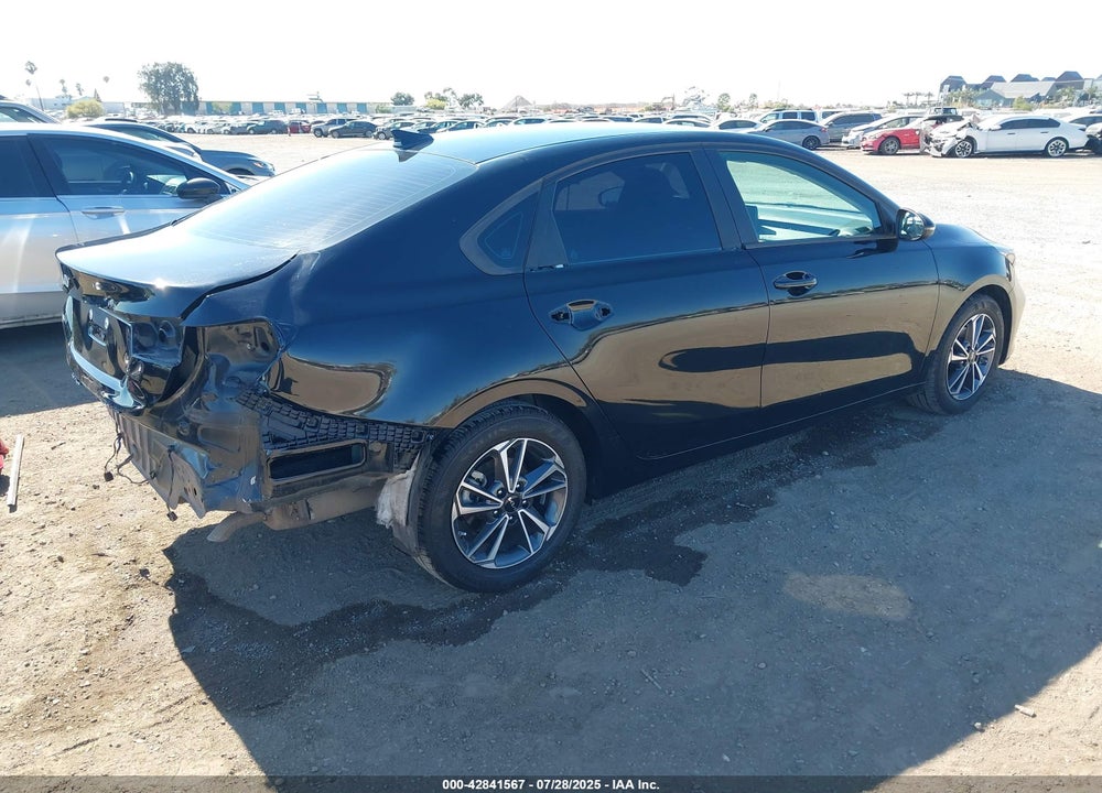 2022 KIA FORTE LXS VIN: 3KPF24AD4NE433610