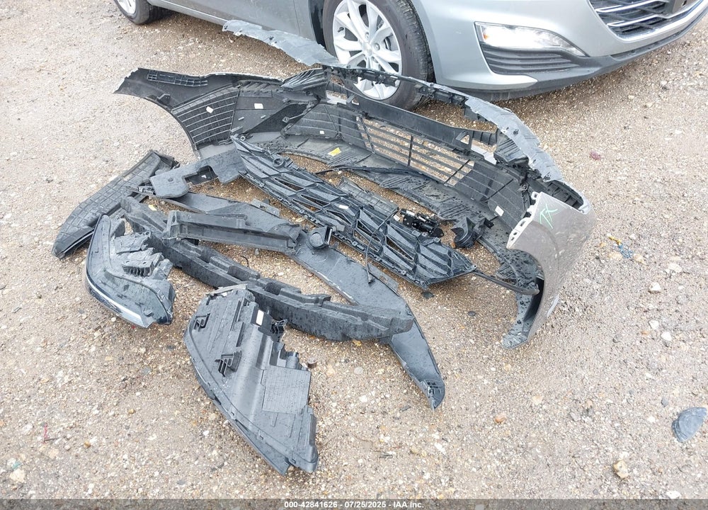 2024 HYUNDAI ELANTRA VIN: KMHLM4DG0RU844976