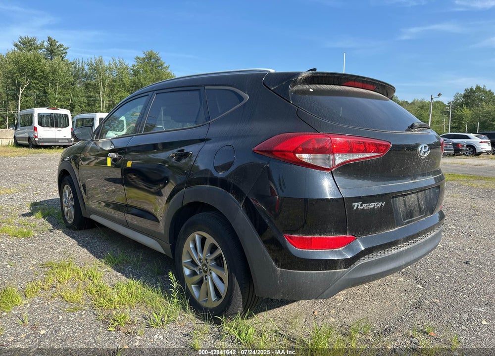2018 HYUNDAI TUCSON VIN: KM8J3CA46JU752886