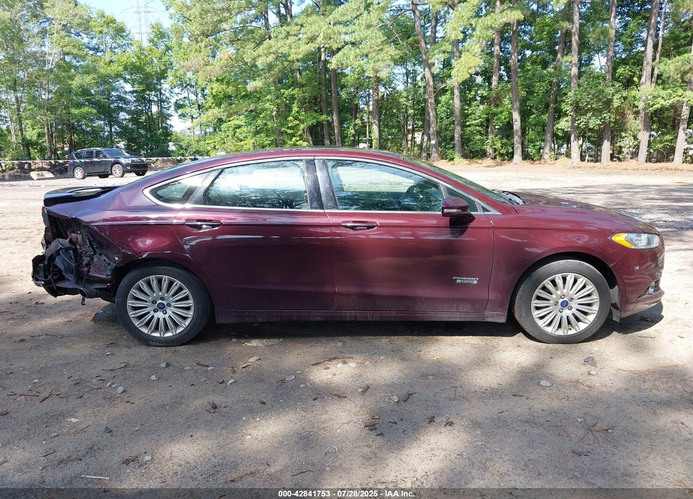 2013 FORD FUSION VIN: 3FA6P0SU7DR247002