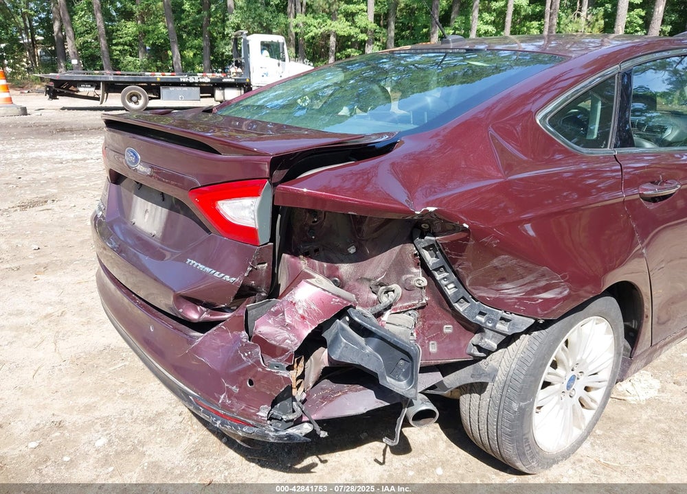 2013 FORD FUSION VIN: 3FA6P0SU7DR247002
