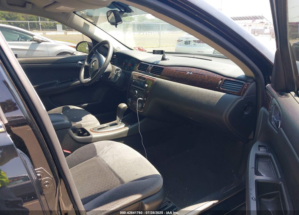 2015 CHEVROLET IMPALA LIMITED VIN: 2G1WB5E39F1140588