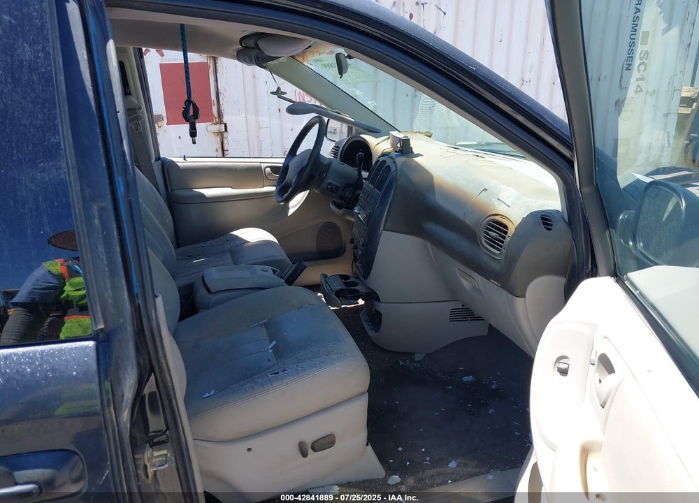 2006 DODGE GRAND CARAVAN VIN: 2D8GP44L26R612240