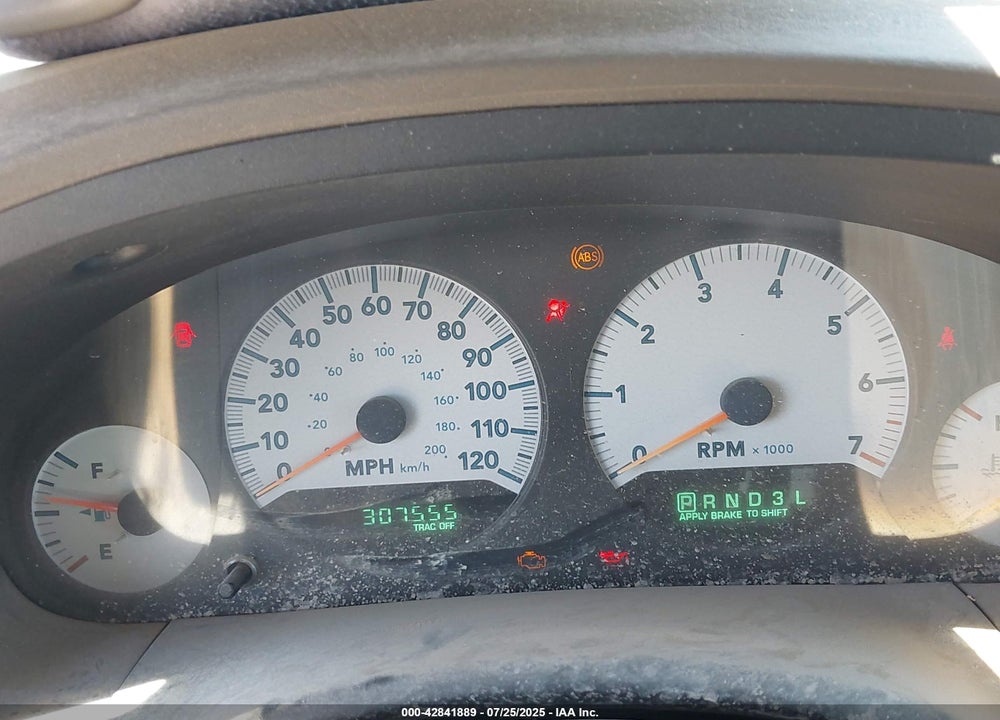 2006 DODGE GRAND CARAVAN VIN: 2D8GP44L26R612240