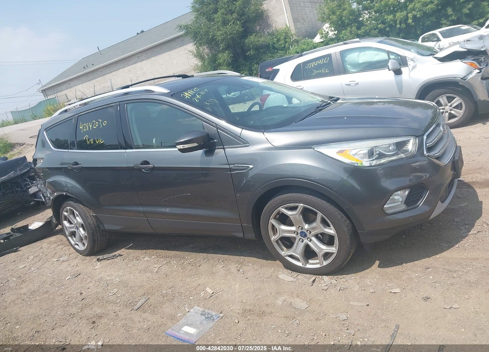 2017 FORD ESCAPE VIN: 1FMCU9J91HUA18235