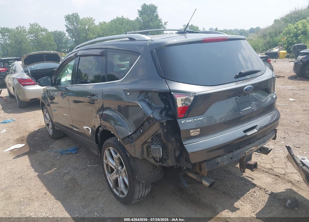 2017 FORD ESCAPE VIN: 1FMCU9J91HUA18235