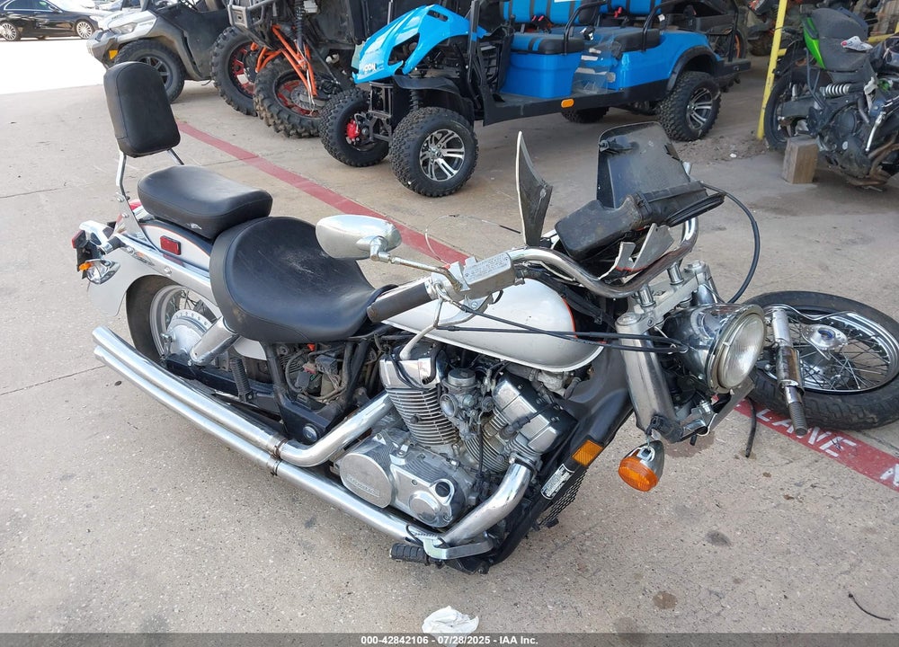 2004 HONDA VT750 CA VIN: JH2RC50324K010438