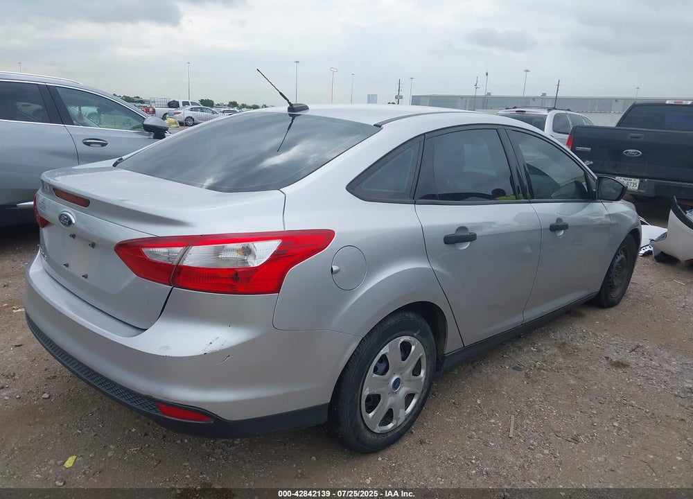 2012 FORD FOCUS VIN: 1FAHP3E21CL267215