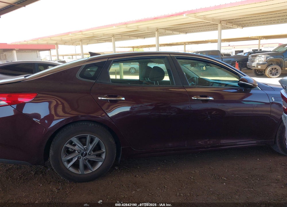 2020 KIA OPTIMA VIN: 5XXGT4L34LG423945