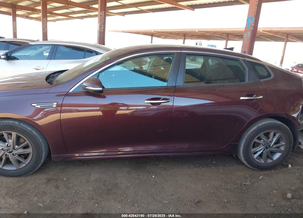 2020 KIA OPTIMA VIN: 5XXGT4L34LG423945