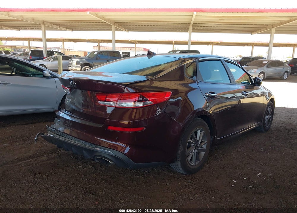 2020 KIA OPTIMA VIN: 5XXGT4L34LG423945