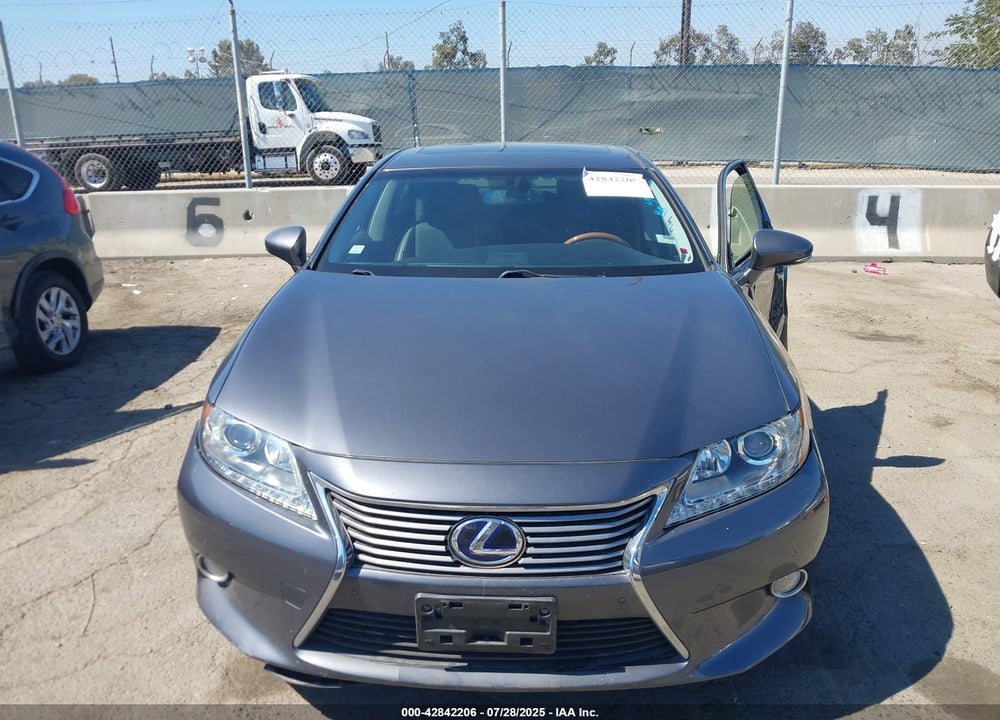 2014 LEXUS ES 300H VIN: JTHBW1GG6E2075201