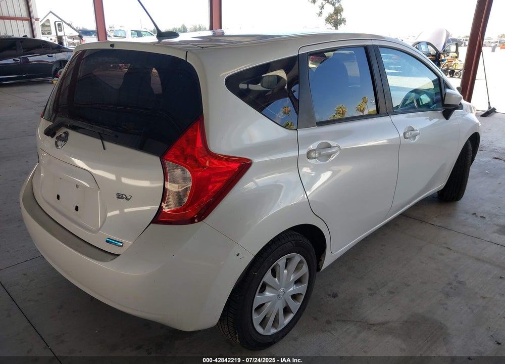 2016 NISSAN VERSA NOTE VIN: 3N1CE2CP2GL390117
