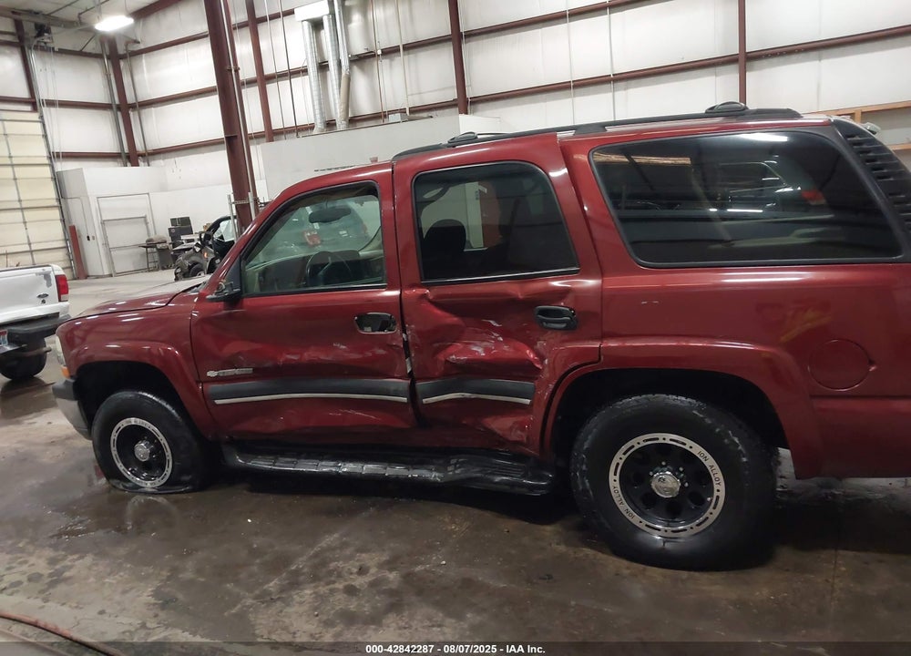 2003 CHEVROLET TAHOE LS VIN: 1GNEK13Z13J227882