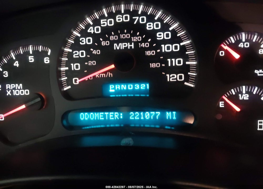 2003 CHEVROLET TAHOE LS VIN: 1GNEK13Z13J227882