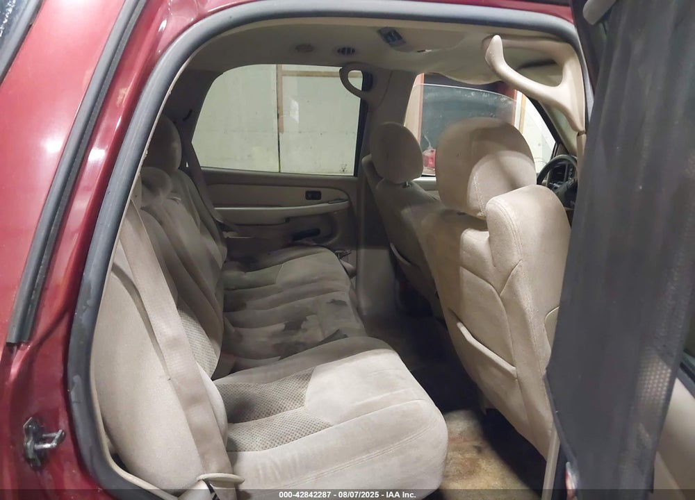 2003 CHEVROLET TAHOE LS VIN: 1GNEK13Z13J227882