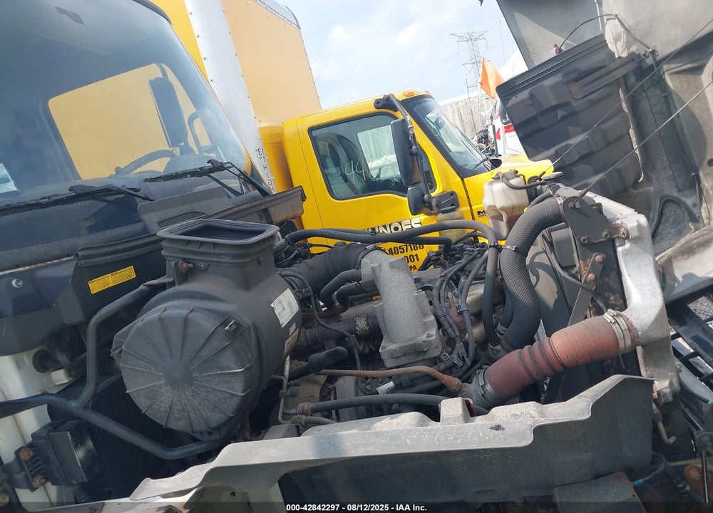 2012 HINO 338 VIN: 5PVNV8JT7C4S52405