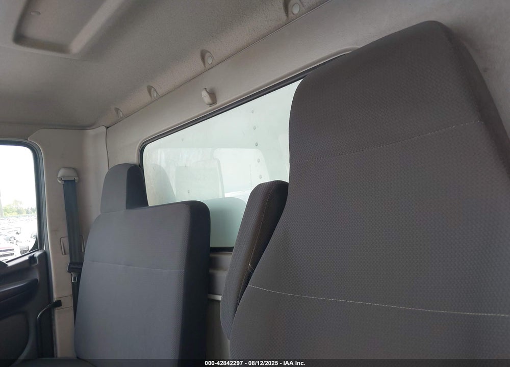 2012 HINO 338 VIN: 5PVNV8JT7C4S52405