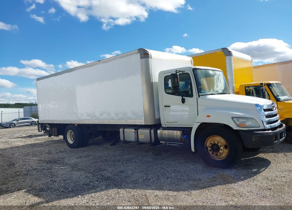 2012 HINO 338 VIN: 5PVNV8JT7C4S52405