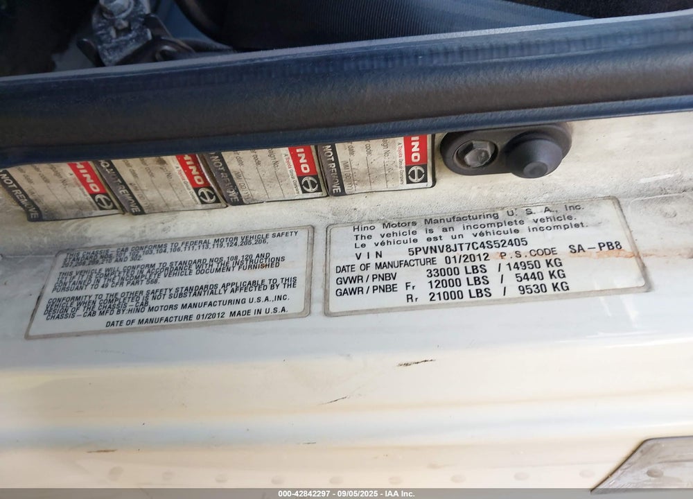 2012 HINO 338 VIN: 5PVNV8JT7C4S52405