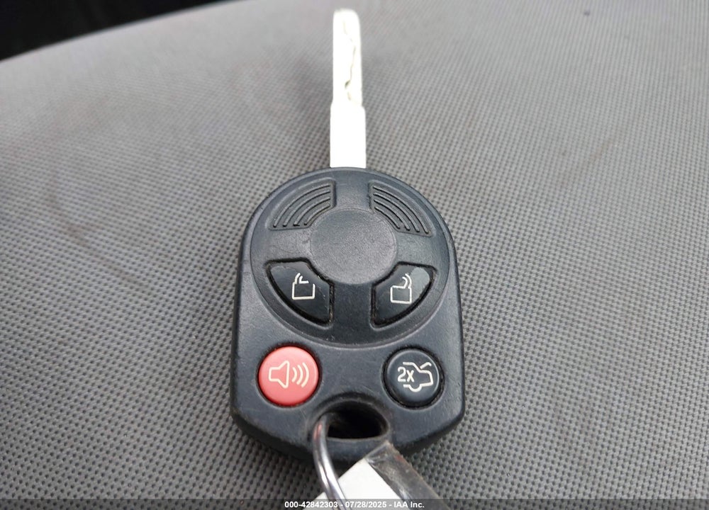2016 FORD ESCAPE VIN: 1FMCU0GX3GUA74600