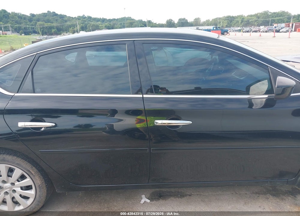2017 NISSAN SENTRA VIN: 3N1AB7AP4HY235931