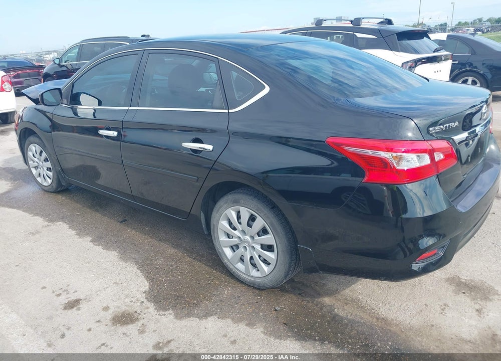 2017 NISSAN SENTRA VIN: 3N1AB7AP4HY235931